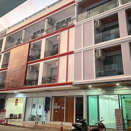 Praew Mansion Ξενοδοχείο Παραλία Καμάλα Εξωτερικό φωτογραφία